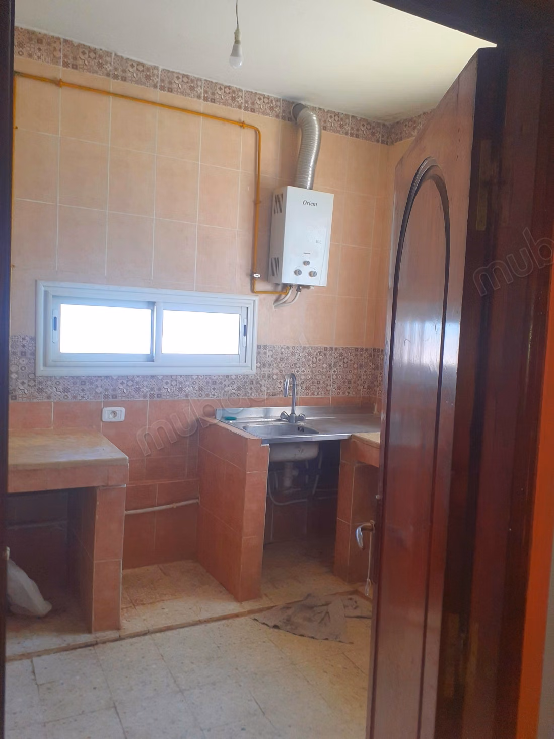 Apartment for rent in Ariana Essoghra. Area 75 m². Security door