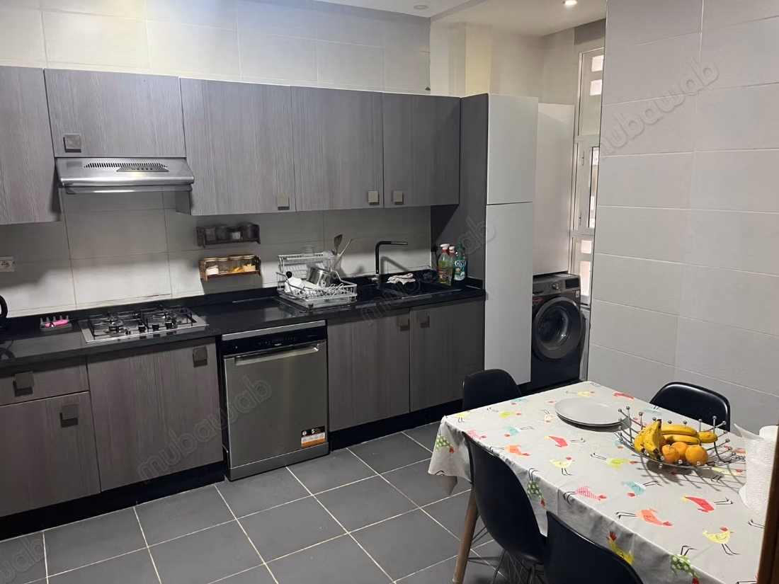 Appartement 205 m² f Sidi Maarouf — 13