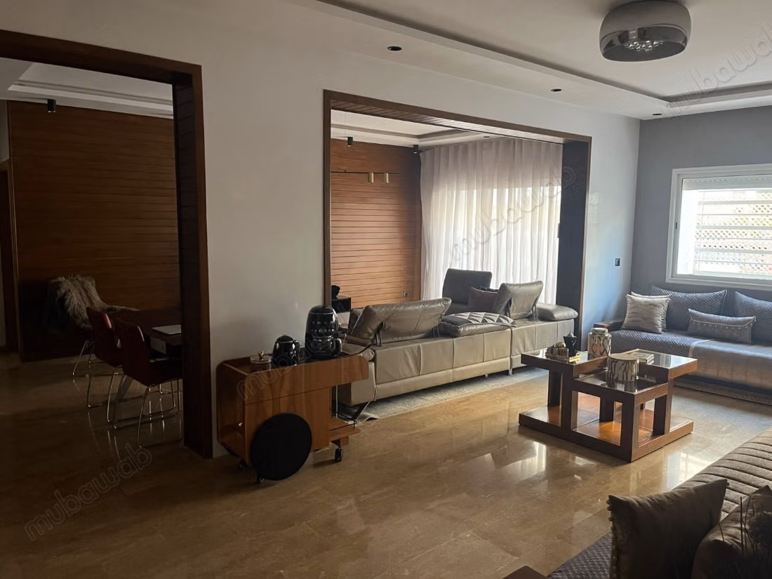 Bel appartement à Sidi Maarouf 
200 m2 — 2