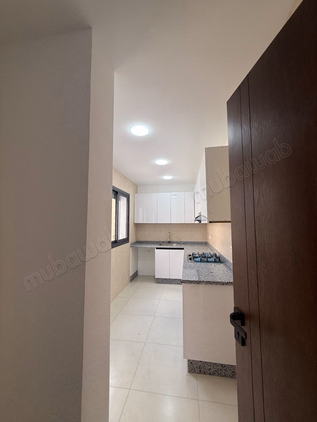 Bel appartement à vendre à Martil. Surface totale 82 m². Antenne parabolique