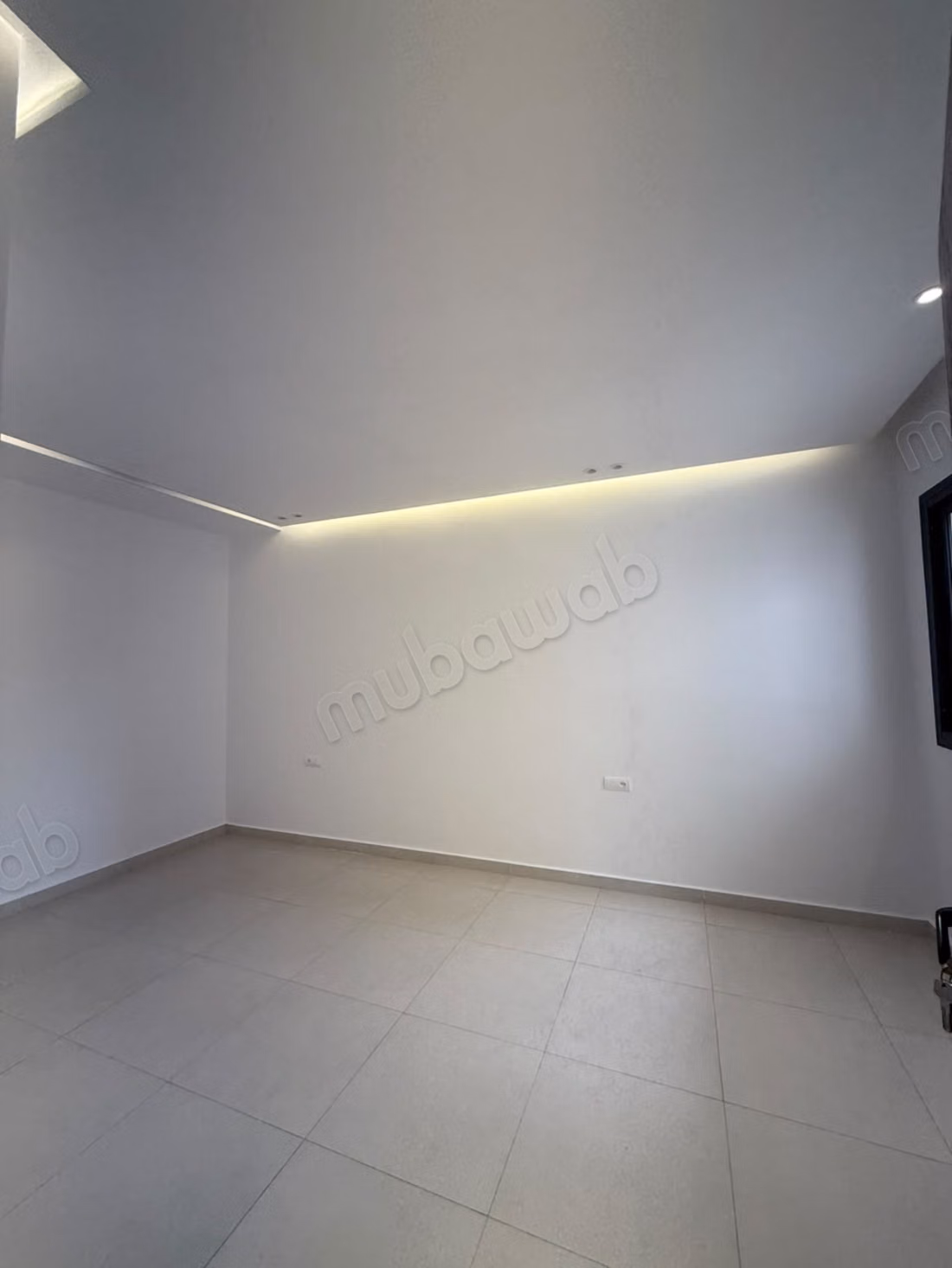 Bel appartement à vendre à Martil. Surface totale 82 m². Antenne parabolique