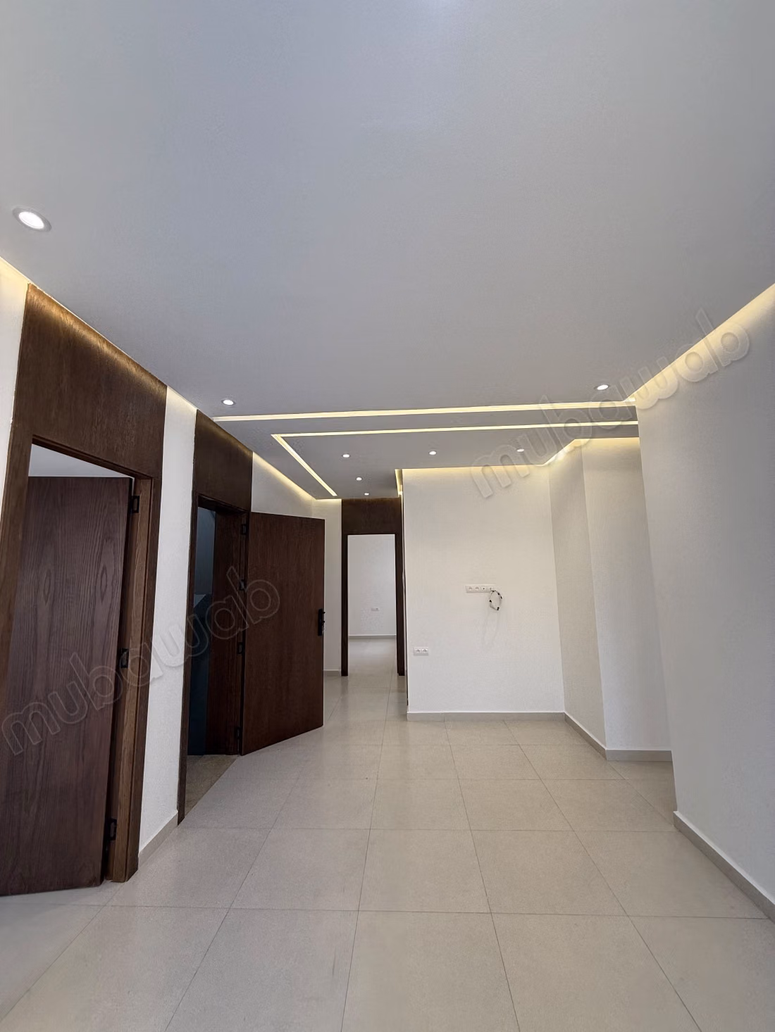 Bel appartement à vendre à Martil. Surface totale 82 m². Antenne parabolique