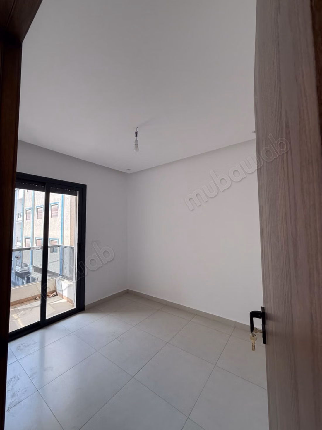 Bel appartement à vendre à Martil. Surface totale 82 m². Antenne parabolique