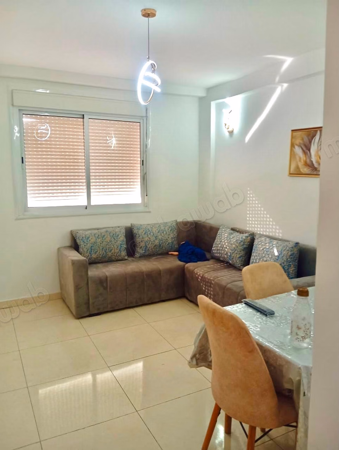 Appartement à louer à Branes 1.1 Pièce. Bien meublé