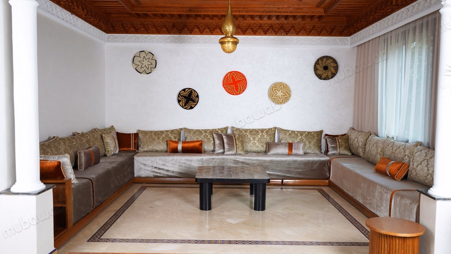 Villa affascinante arredata a Lour a Targa