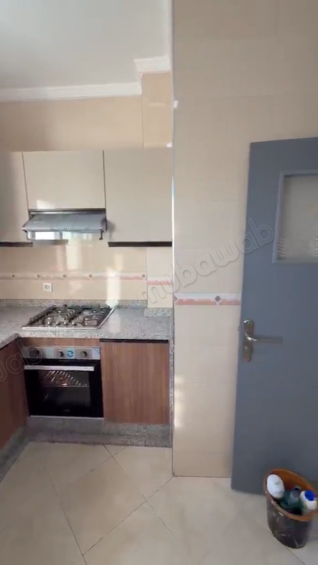 Superbe appartement à louer à Manar. 2 belles chambres. Système de parabole et résidence sécurisée