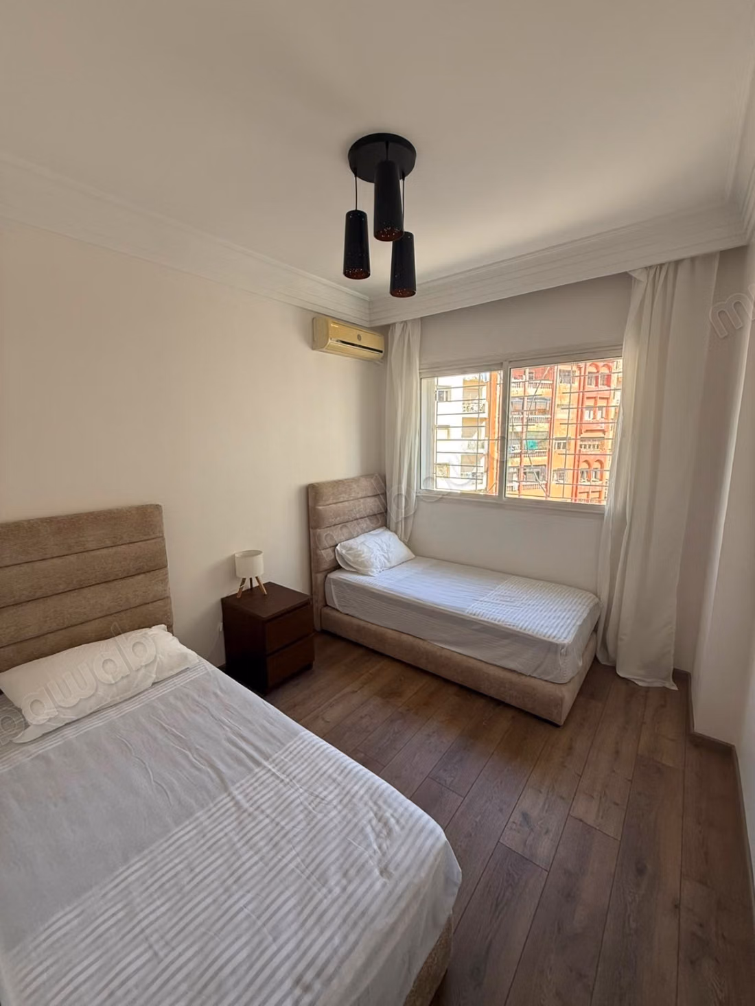 Appartement à l'achat à Bourgogne Ouest. Superficie 84 m². Prestation de conciergerie, air conditionné — 2