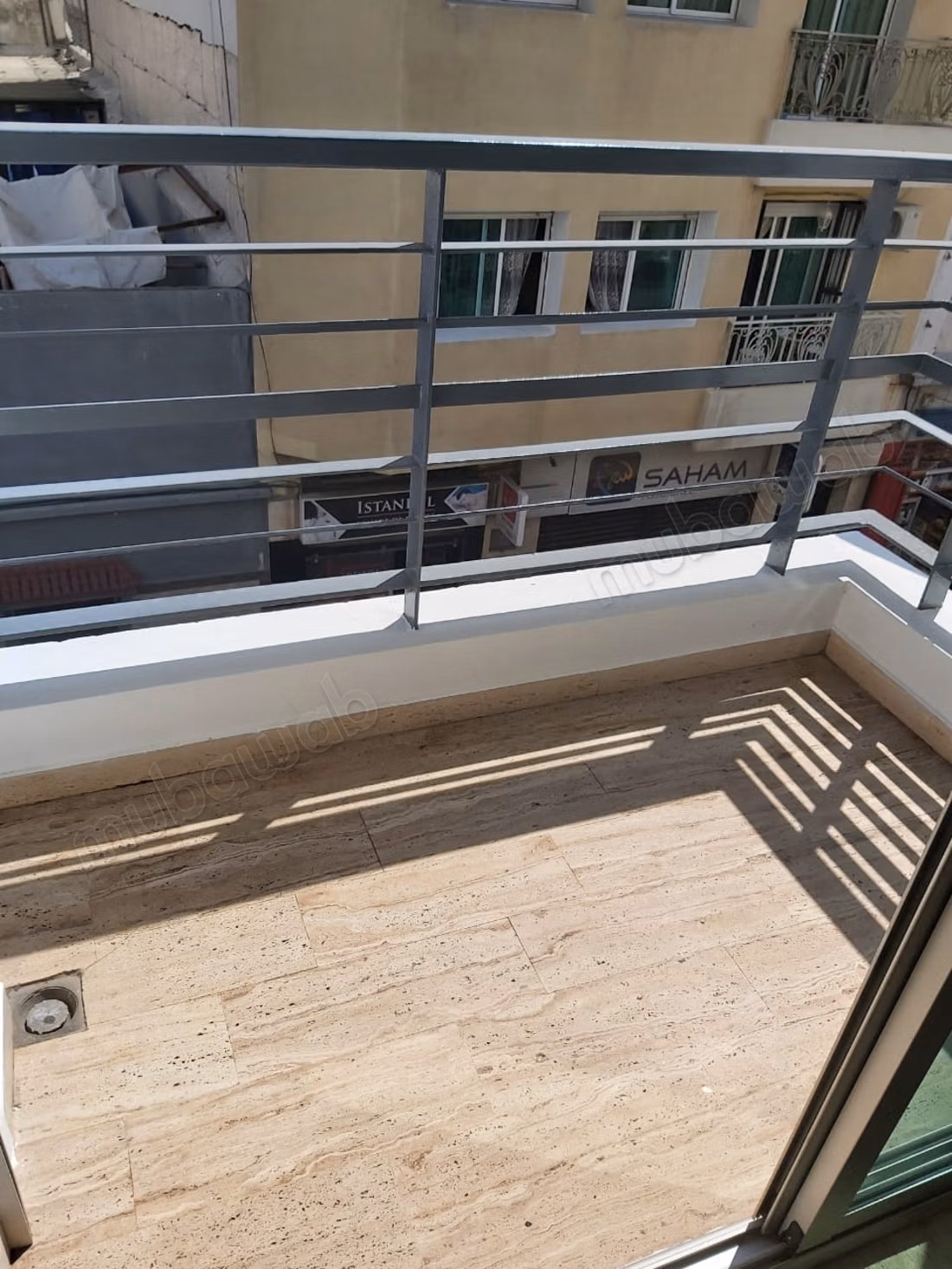 Bel appartement en location à Maârif.
Surface totale 40 m².
Meublé