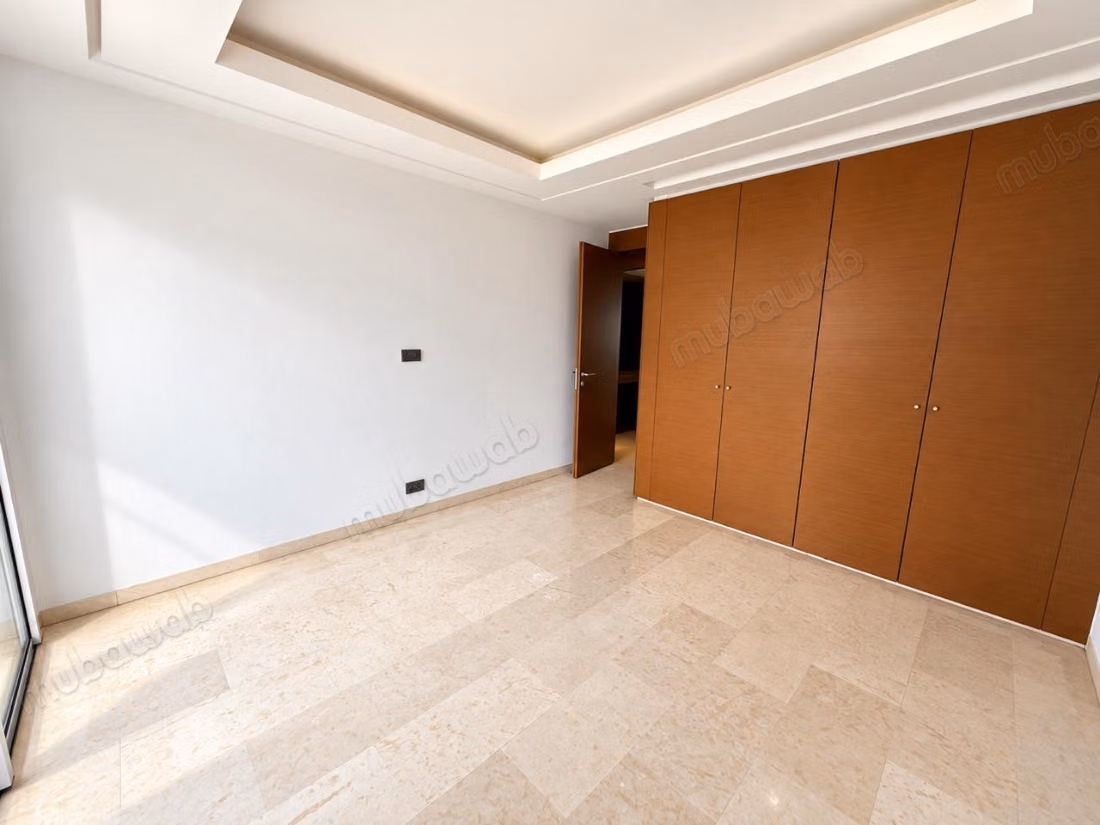 Appartement 200 m² f Ain Diab — 19