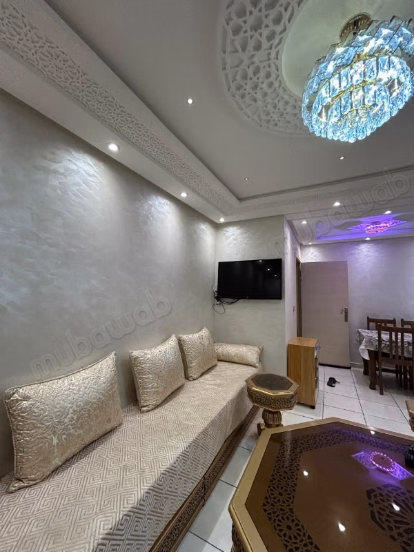Appartementen te huur aan de Ceutaweg. Totale oppervlakte 55 m². Traditionele Marokkaanse lounge, beveiligde residentie