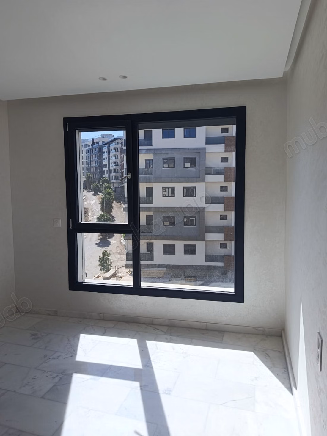 Appartement vision su la rue