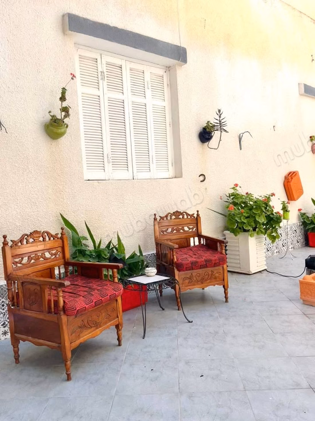 Maison corniche
