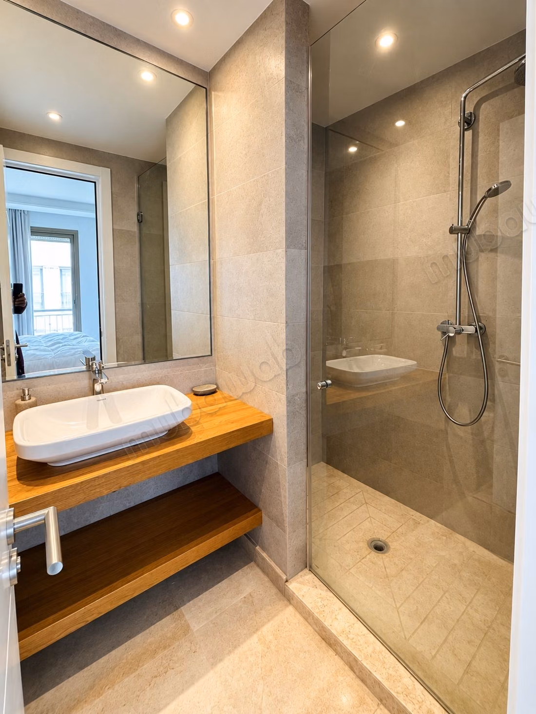 Triangle d'Or/Appartement meublé 125m² 2ch