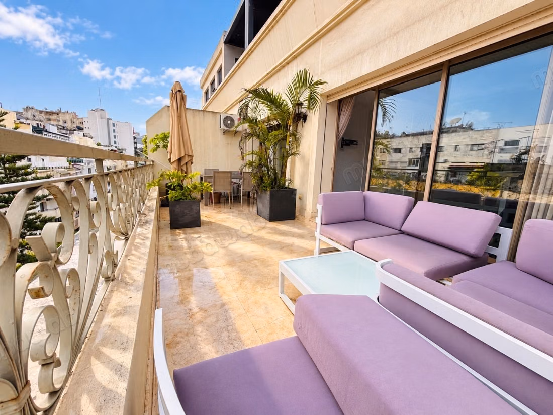 Triangle d'Or/Appartement meublé 125m² 2ch