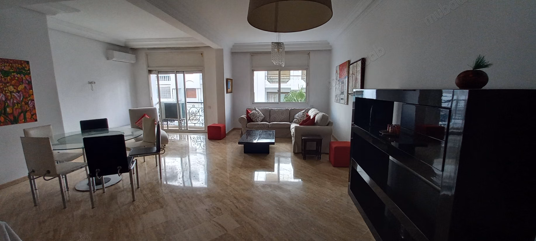 Bonito apartamento en alquiler en Racine. Cerca del liceo Liautey. 5 habitaciones cómodas. Bien amueblado