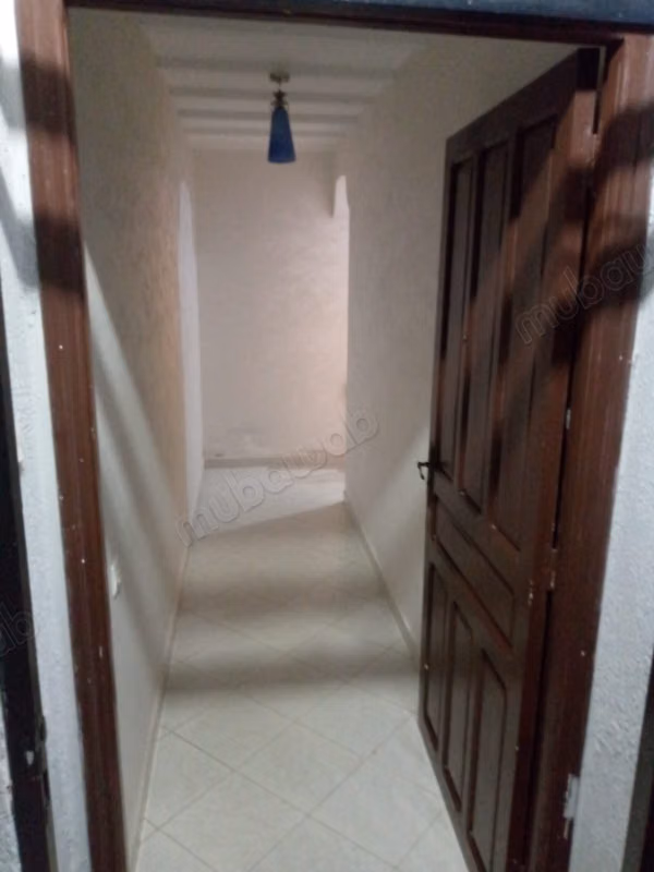 Vente d'un bel appartement à Oulad Wjih. 3 grandes pièces. Porte blindée, sécurité