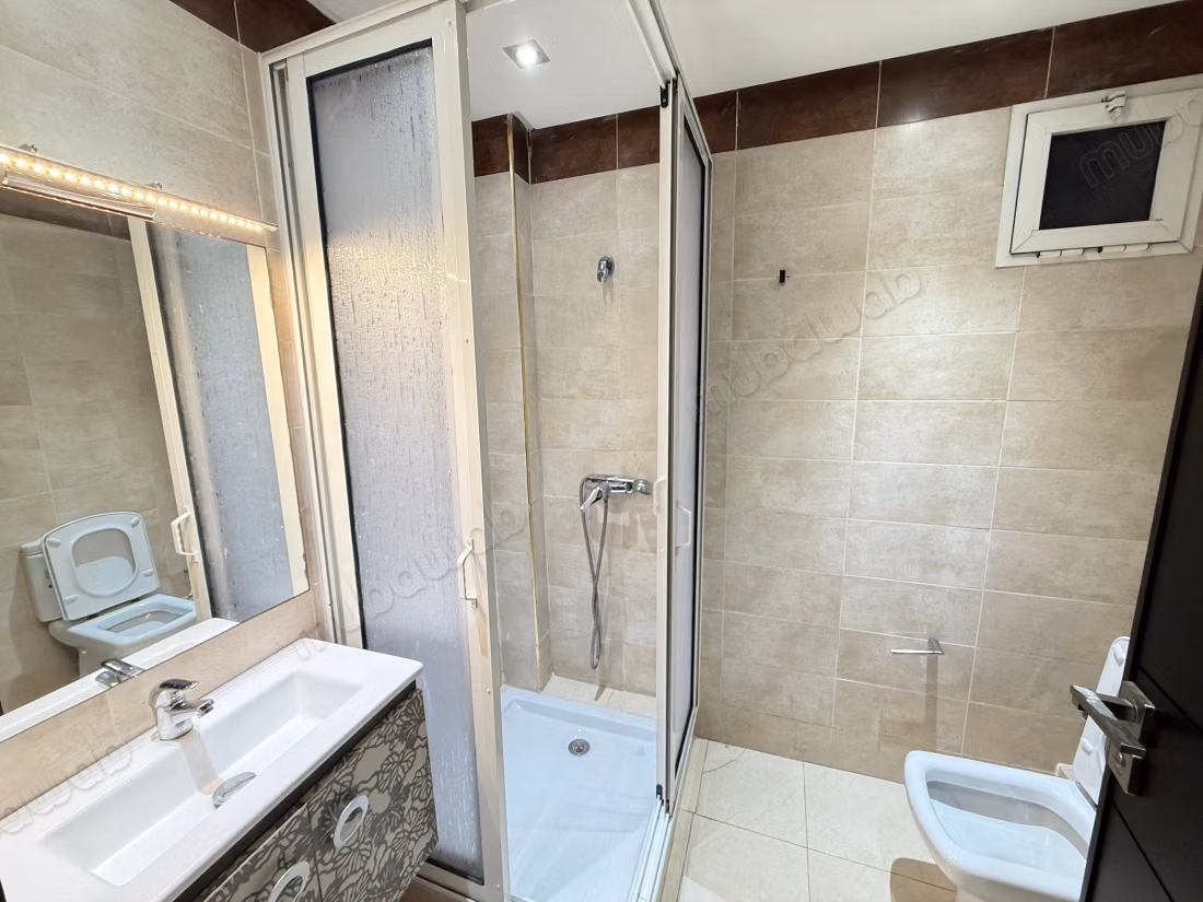 Alquiler de un estupendo apartamento en la parte baja de Agdal
