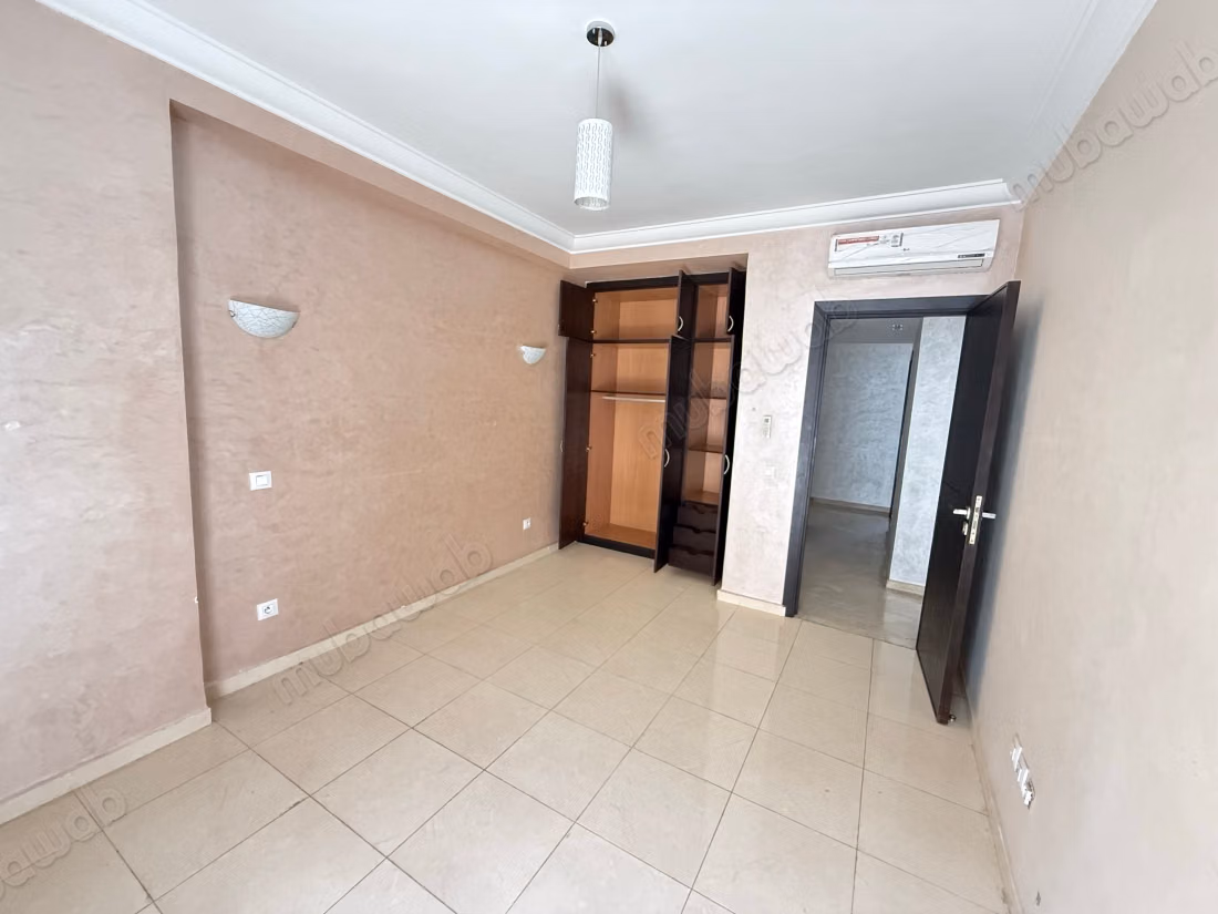 Alquiler de un estupendo apartamento en la parte baja de Agdal