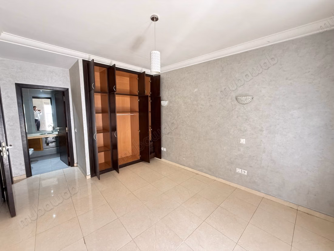 Alquiler de un estupendo apartamento en la parte baja de Agdal
