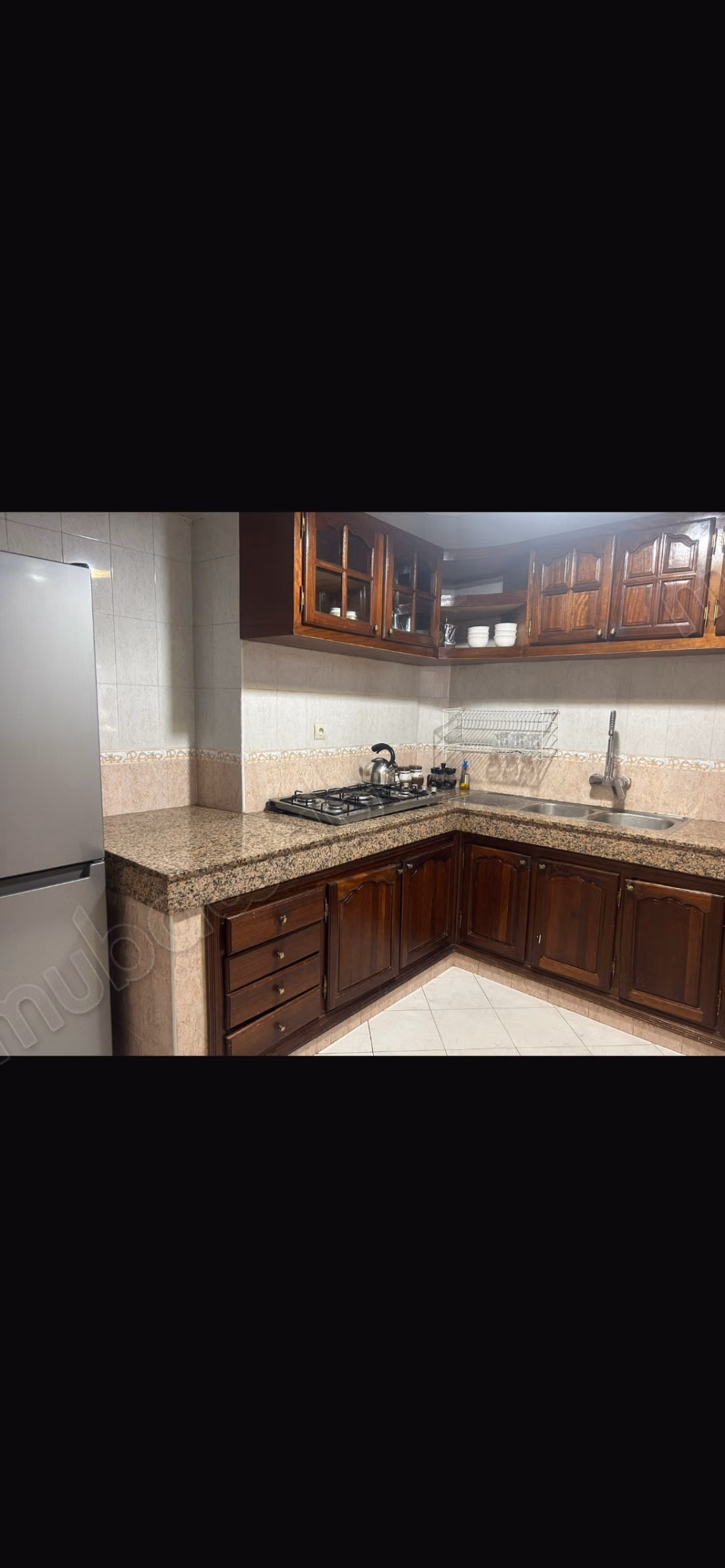Appartement te huur in Riad Oulad Mtaa. Oppervlakte van 100 m². Goed ingericht