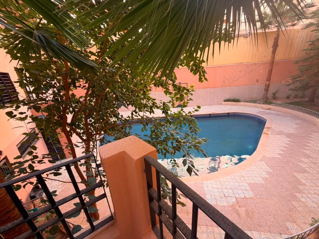 Gueliz duplex de 123m avec terrasse et piscine — 4