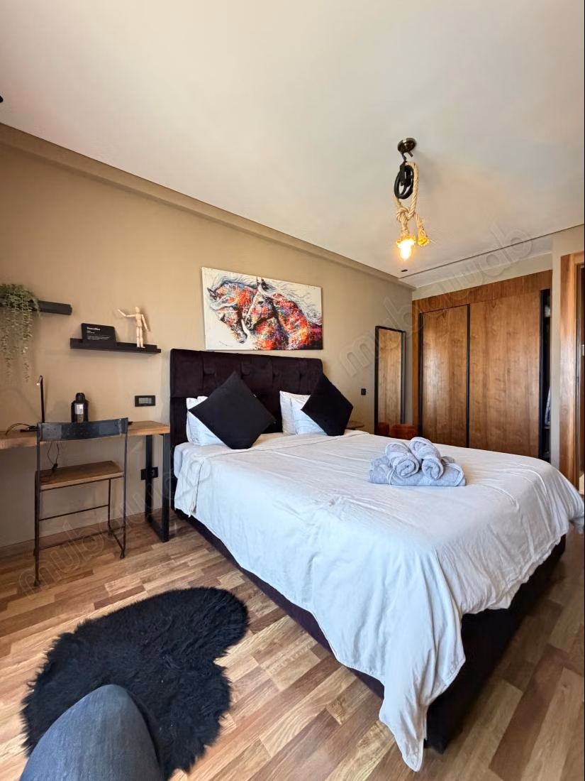 Studio bien meublé à côté de tram bd Abdlmoumen