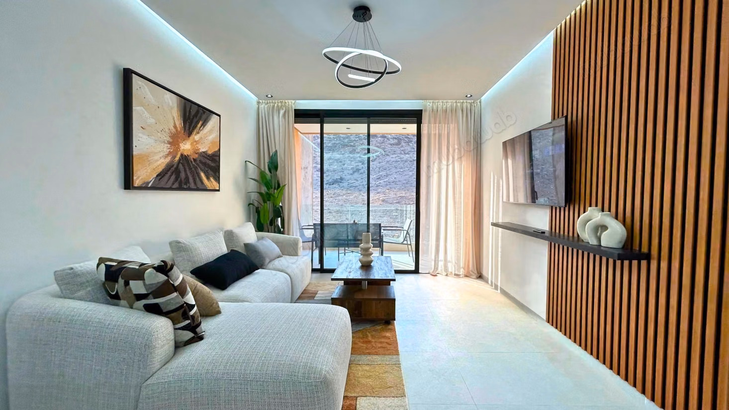 À Vendre – Studio Neuf 64 m² avec Parking au Cœur de Victor Hugo