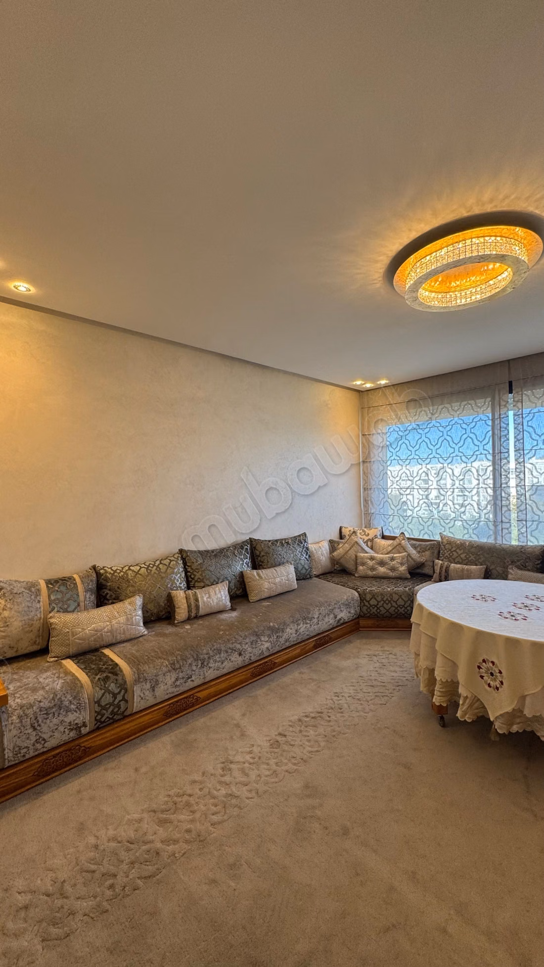 Mooie appartement te huur in Riyad. 4 slaapkamers. Goed gemeubileerd