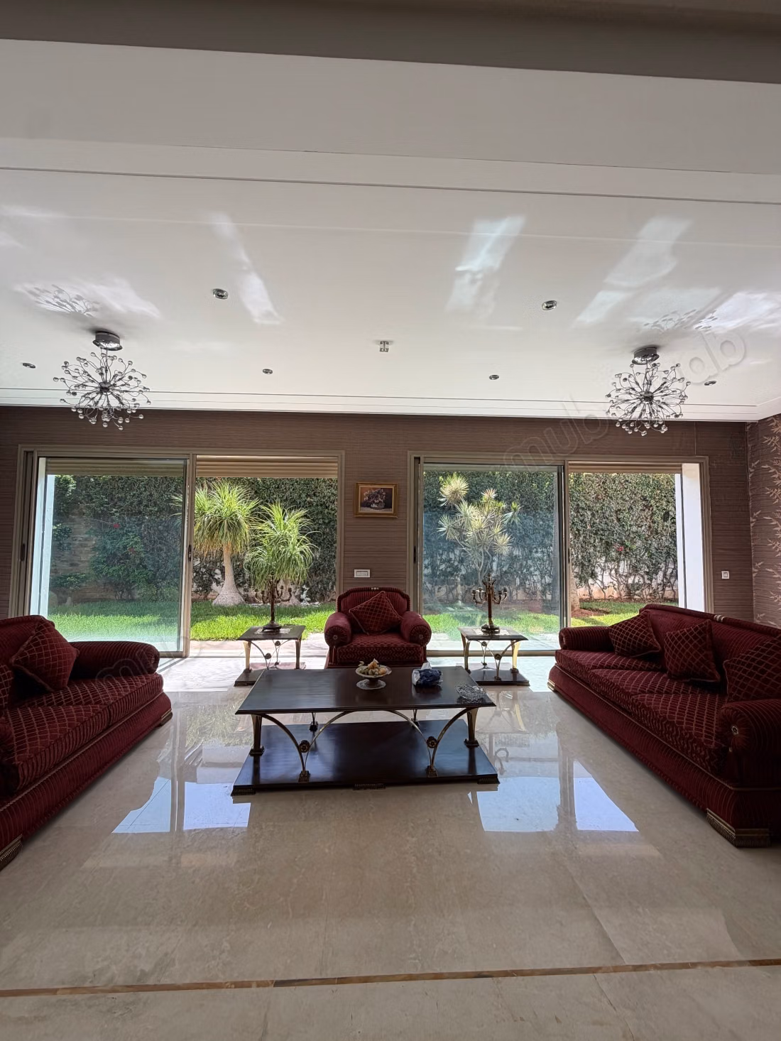 Villa de luxe à louer à Ain Diab. 4 chambres avec vue sur l'océan
