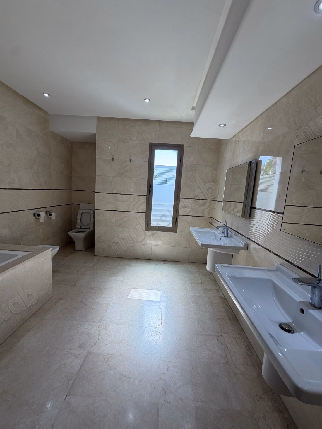 Villa de luxe à louer à Ain Diab. 4 chambres avec vue sur l'océan