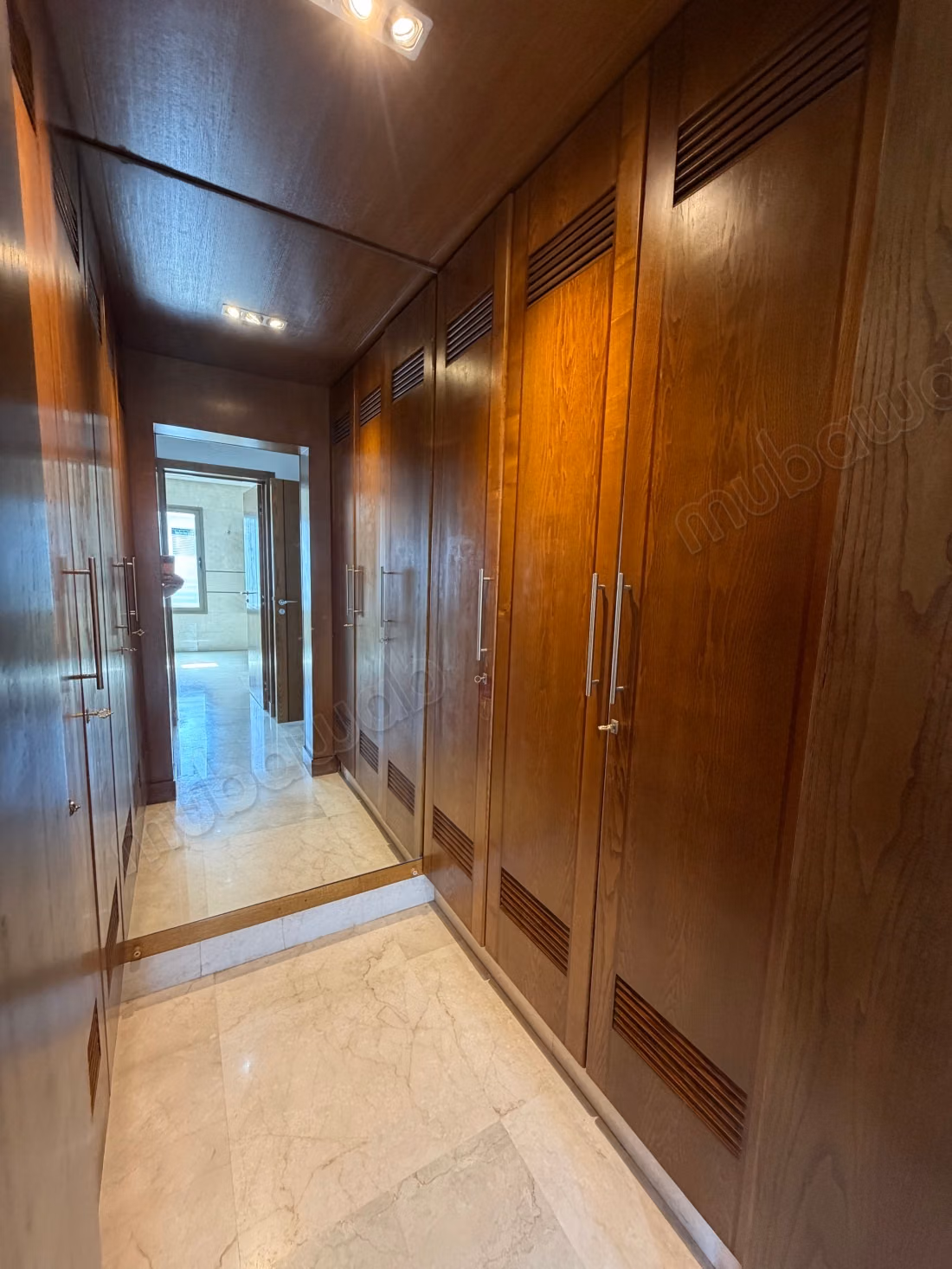 Villa de luxe à louer à Ain Diab. 4 chambres avec vue sur l'océan