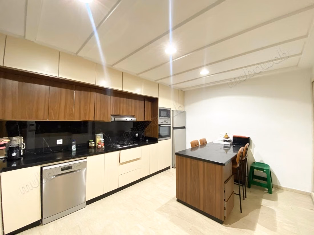 Furnished Apartment 3 Bedrooms Victor Hugo