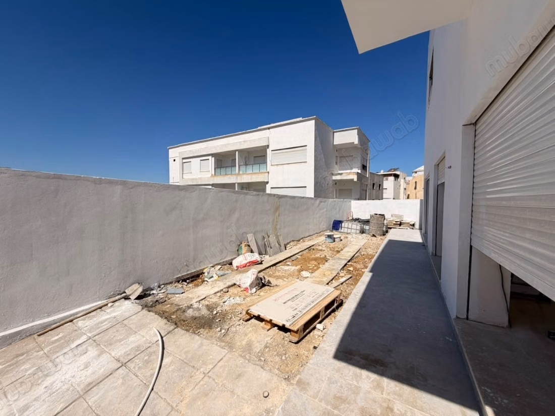 A vendre une villa Jumelée au Manar 1