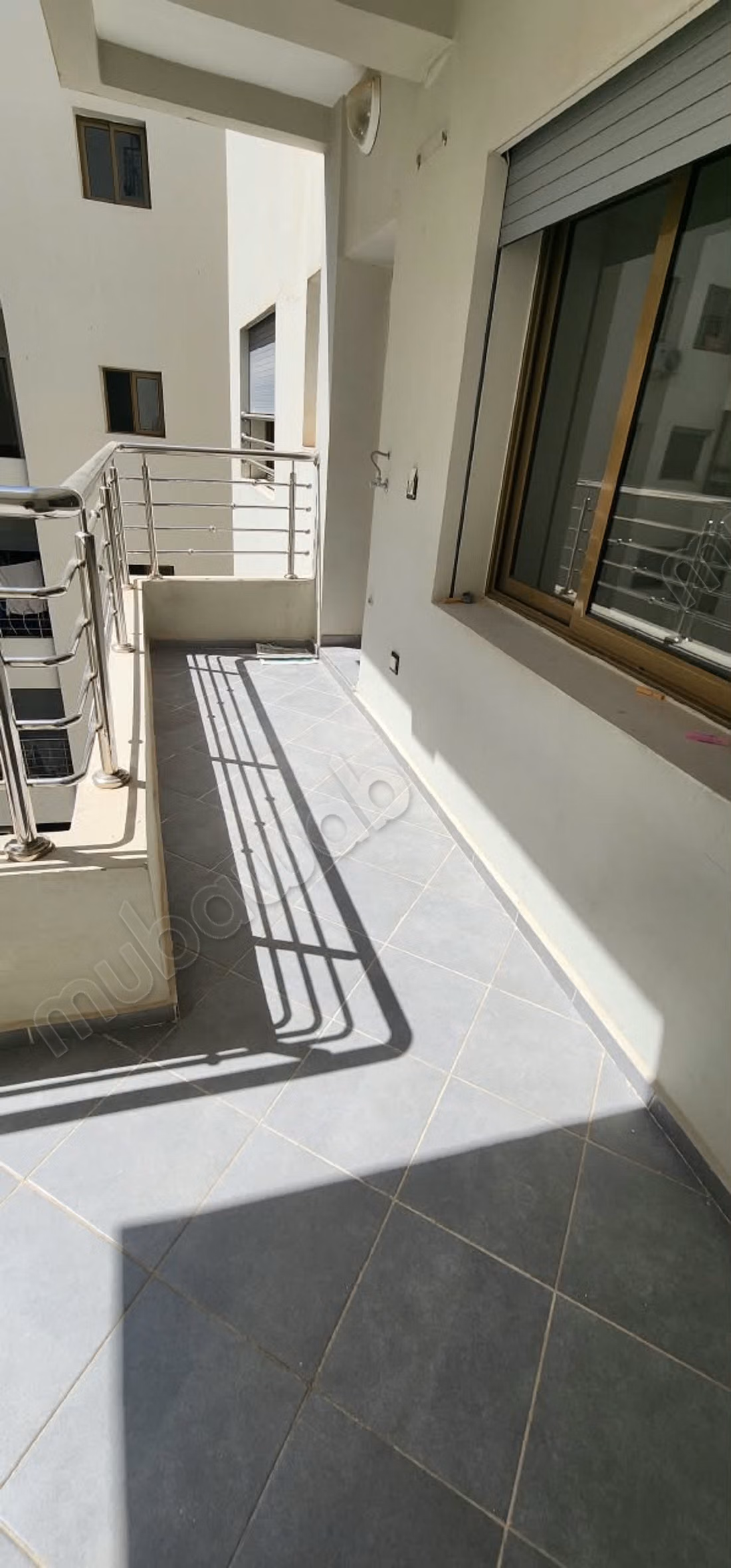 Appartement vide à louer – 83 m² 
castilla