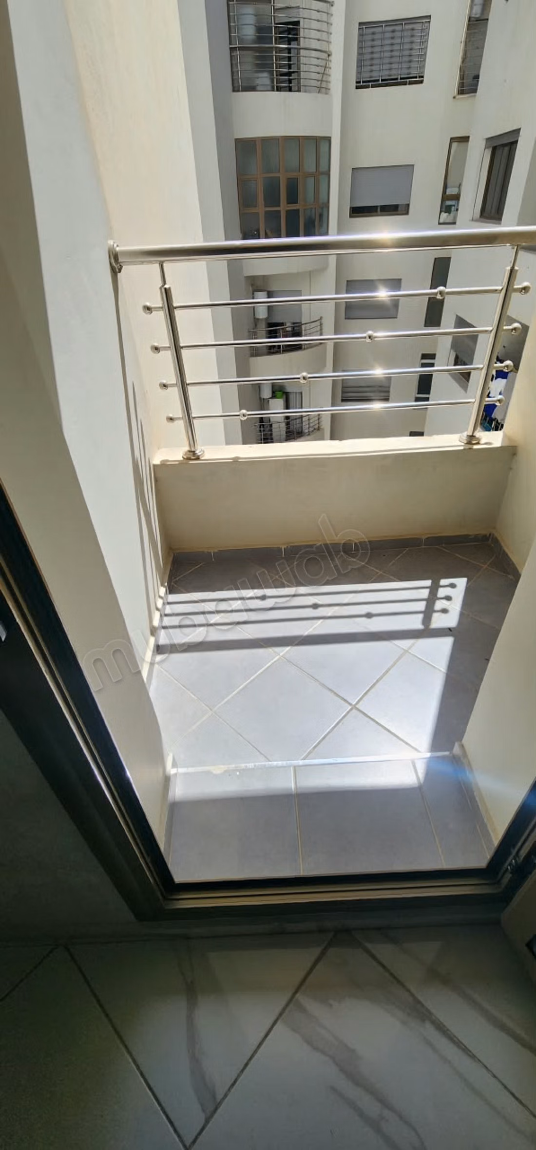 Appartement vide à louer – 83 m² 
castilla