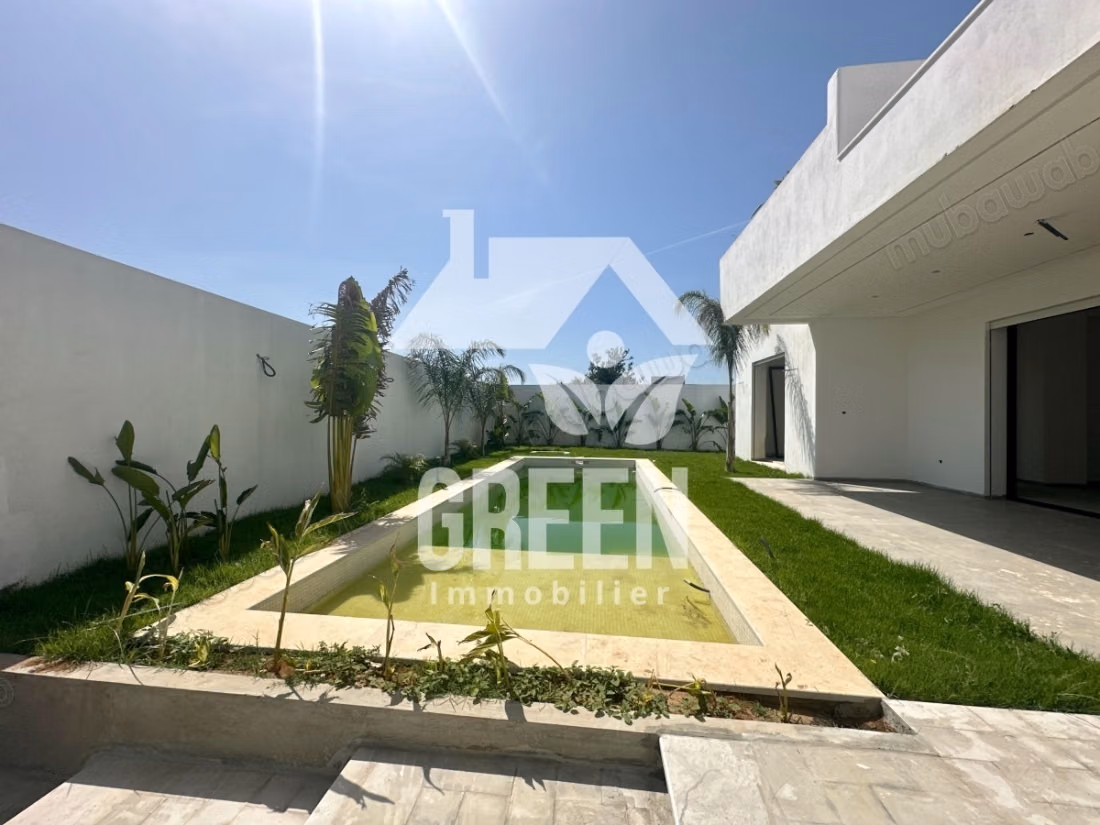 Villa eclipse