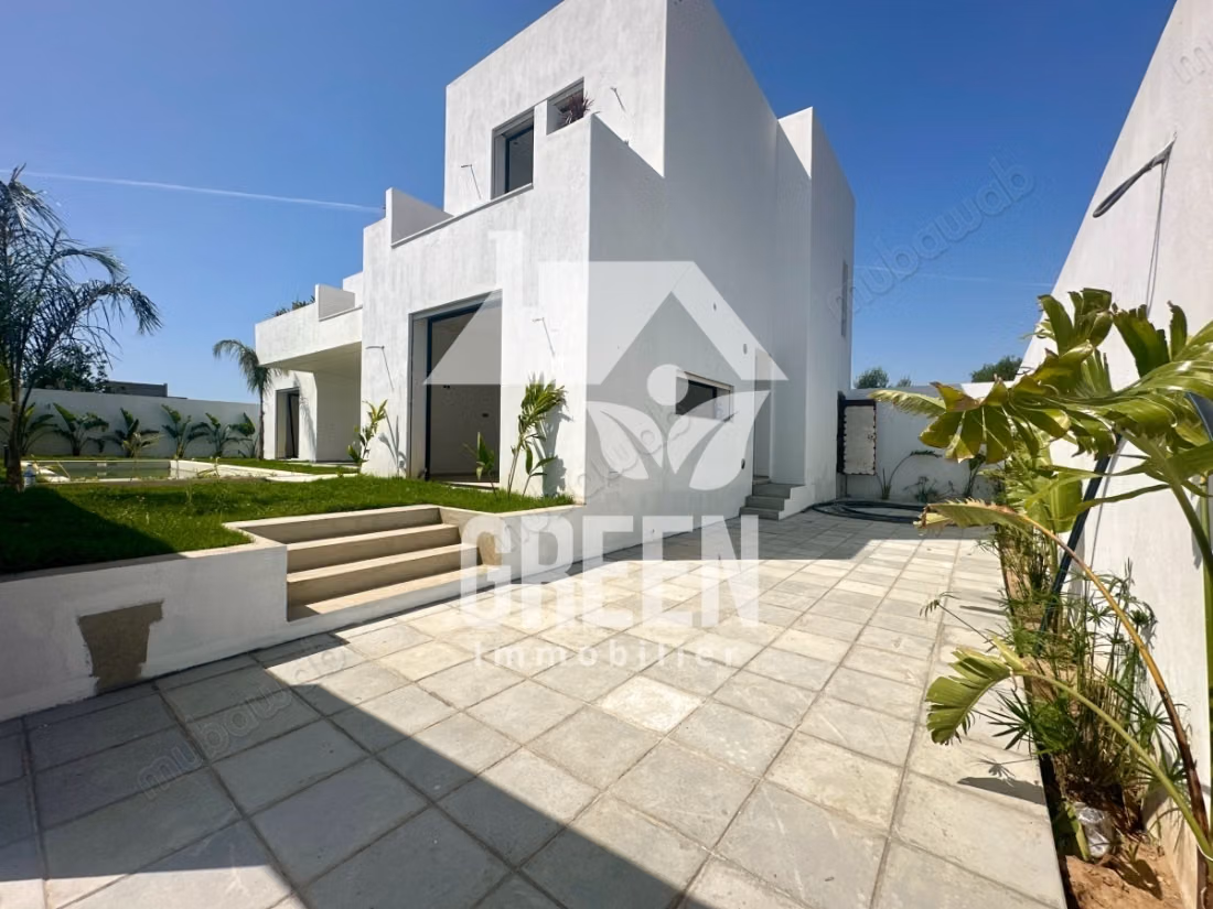 Villa eclipse