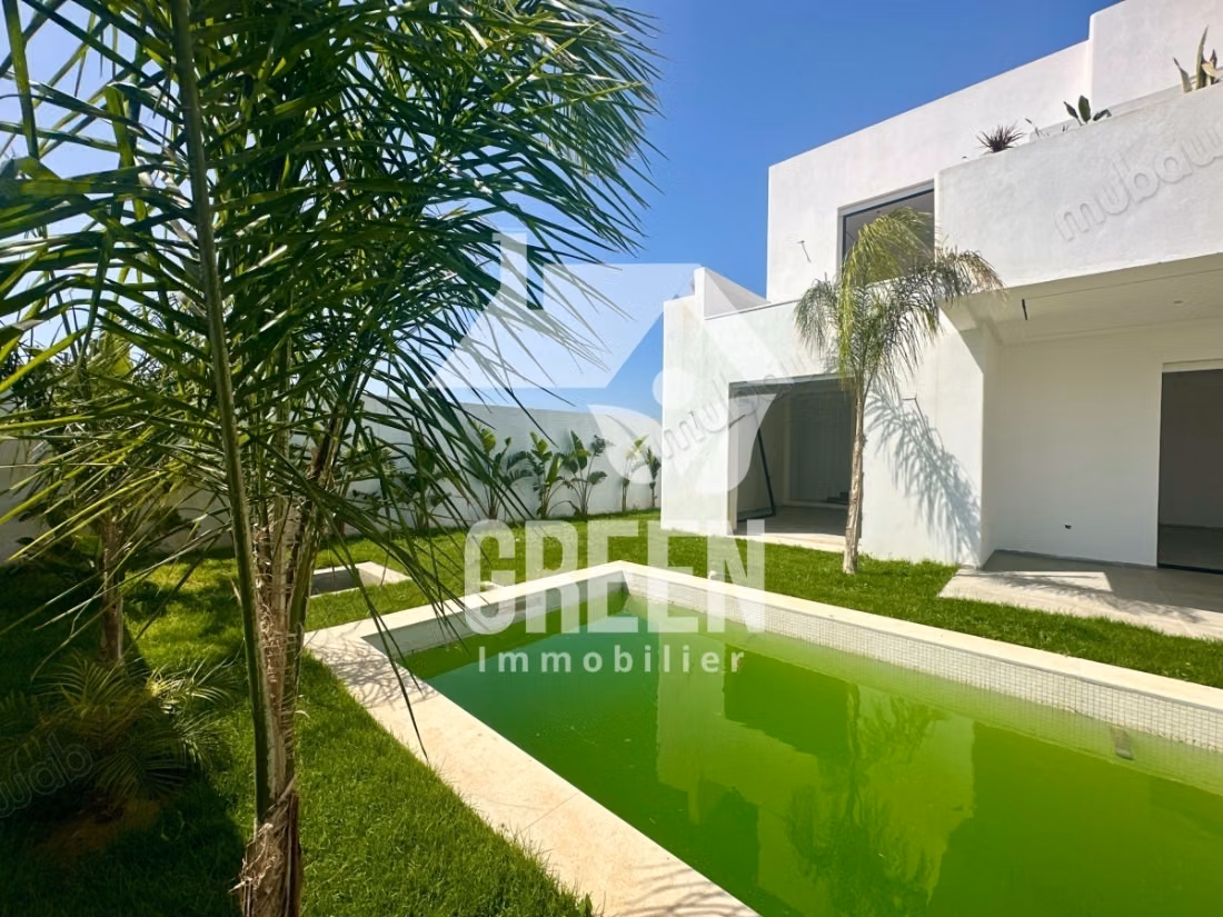 Villa eclipse