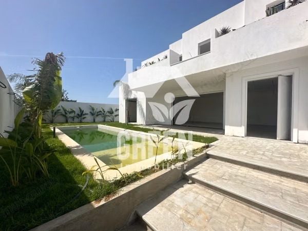Villa eclipse