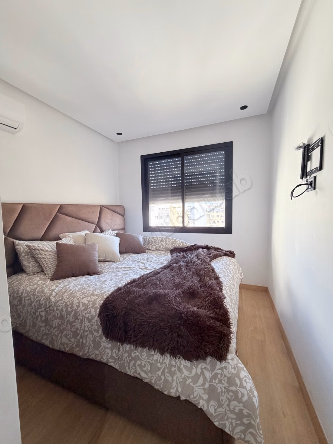 Superbe apartamento en alquiler en Belvédère. 1 Habitación. Terraza y ascensor