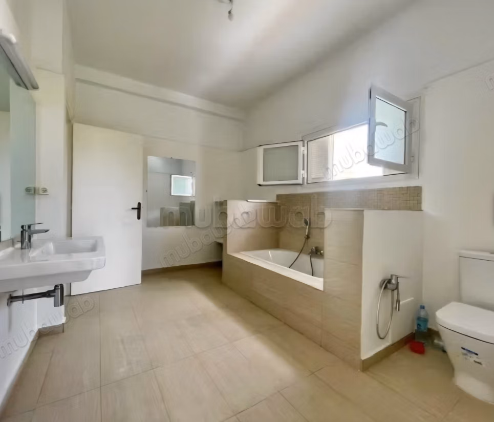 Villa rental with large garden in Mutuelleville