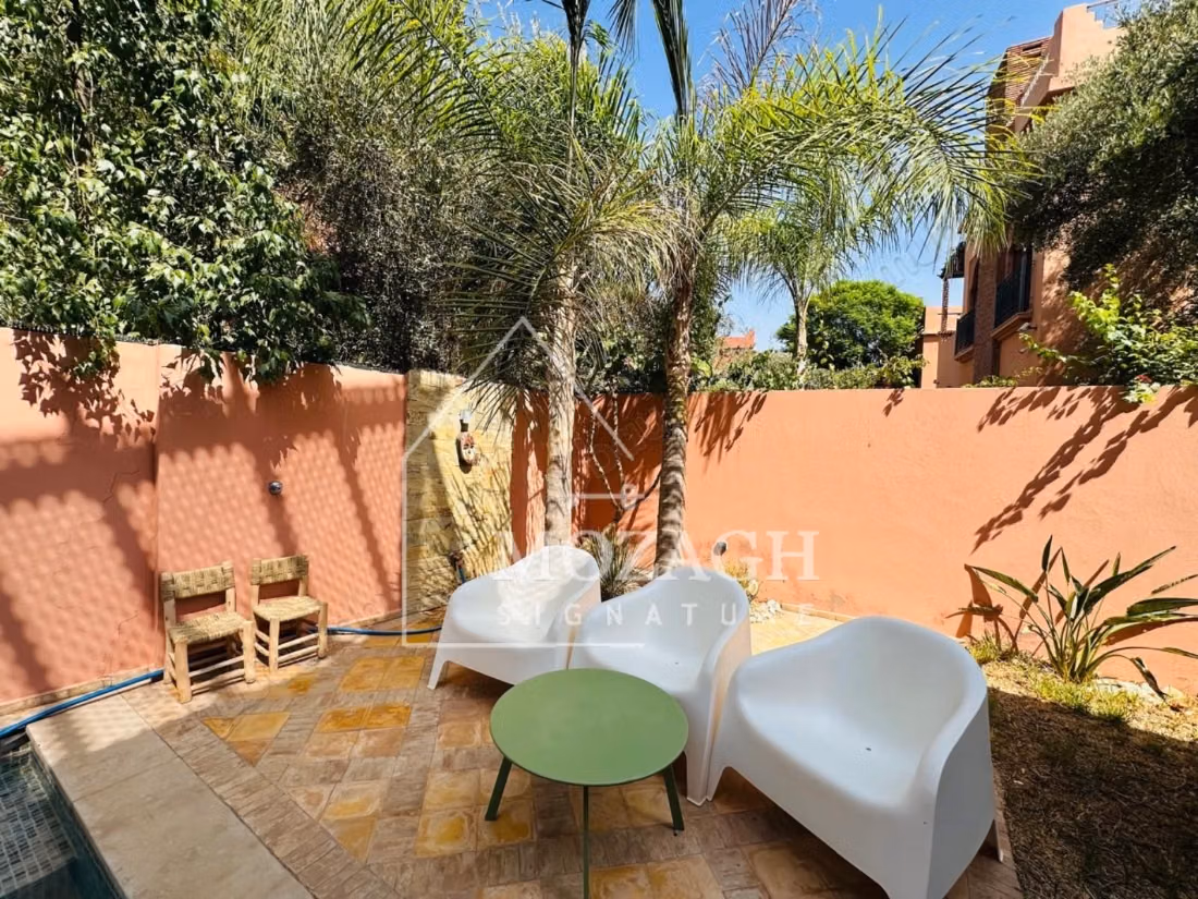Magnífica villa con piscina privada en residencia