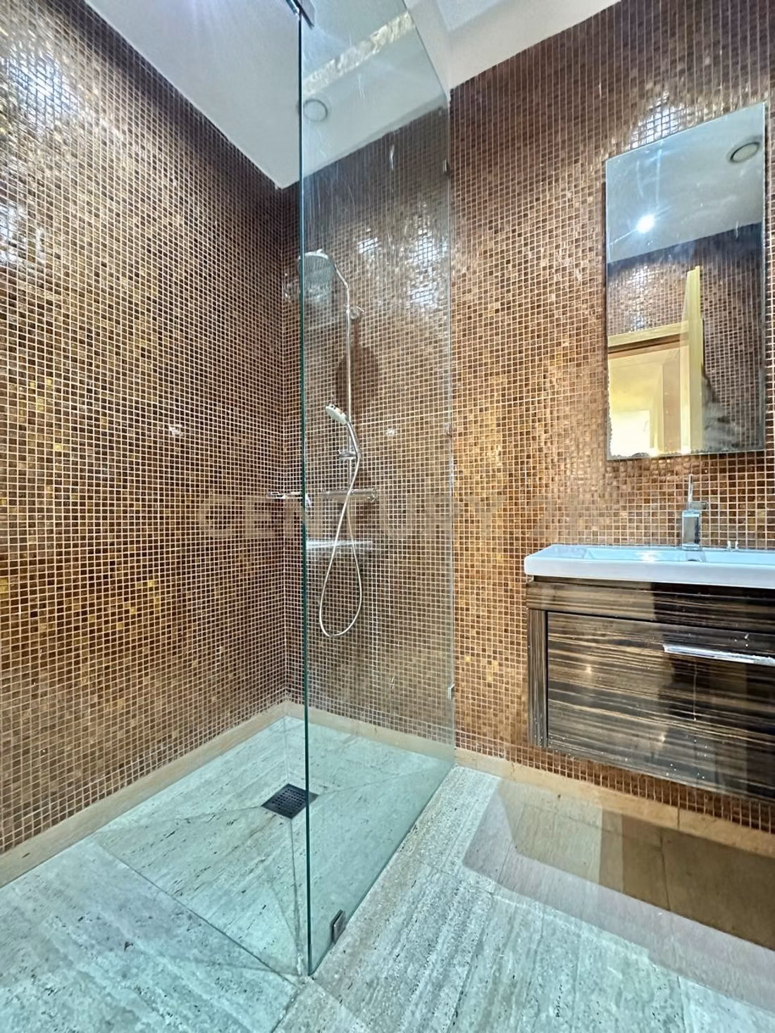 Alouer: triplex s4 avec jardin à sidi daoud