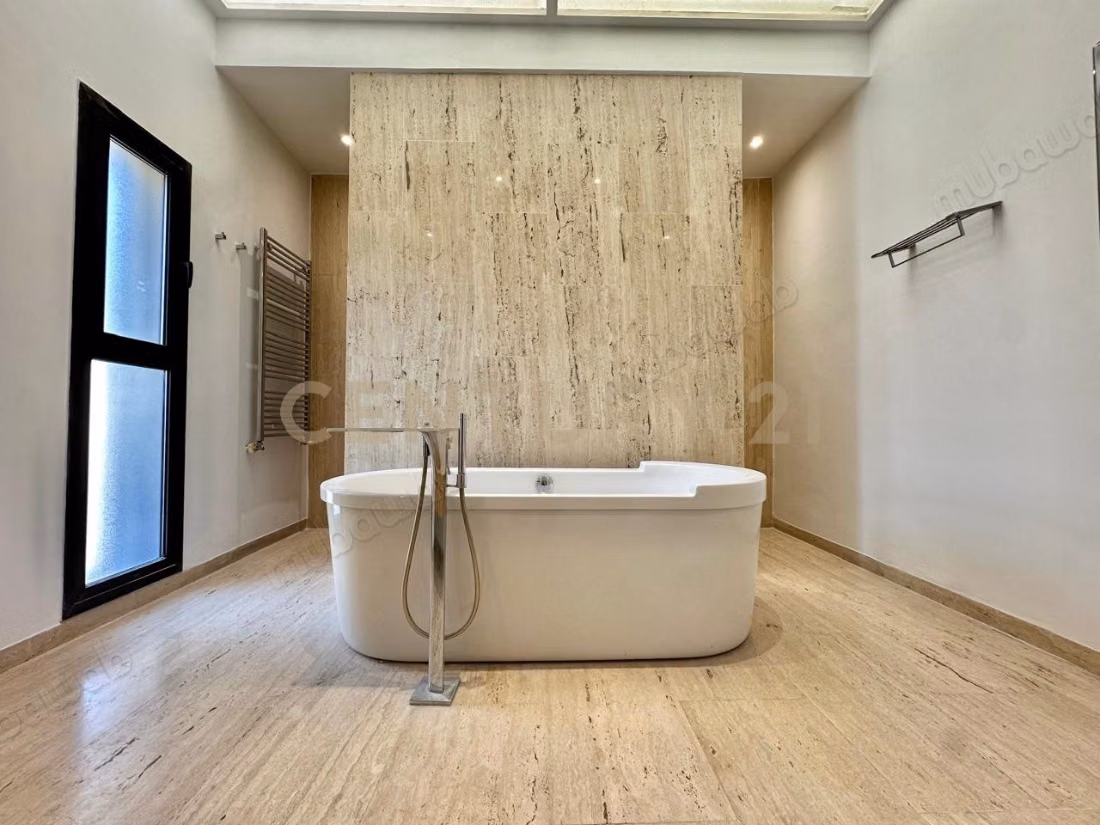 Alouer: triplex s4 avec jardin à sidi daoud
