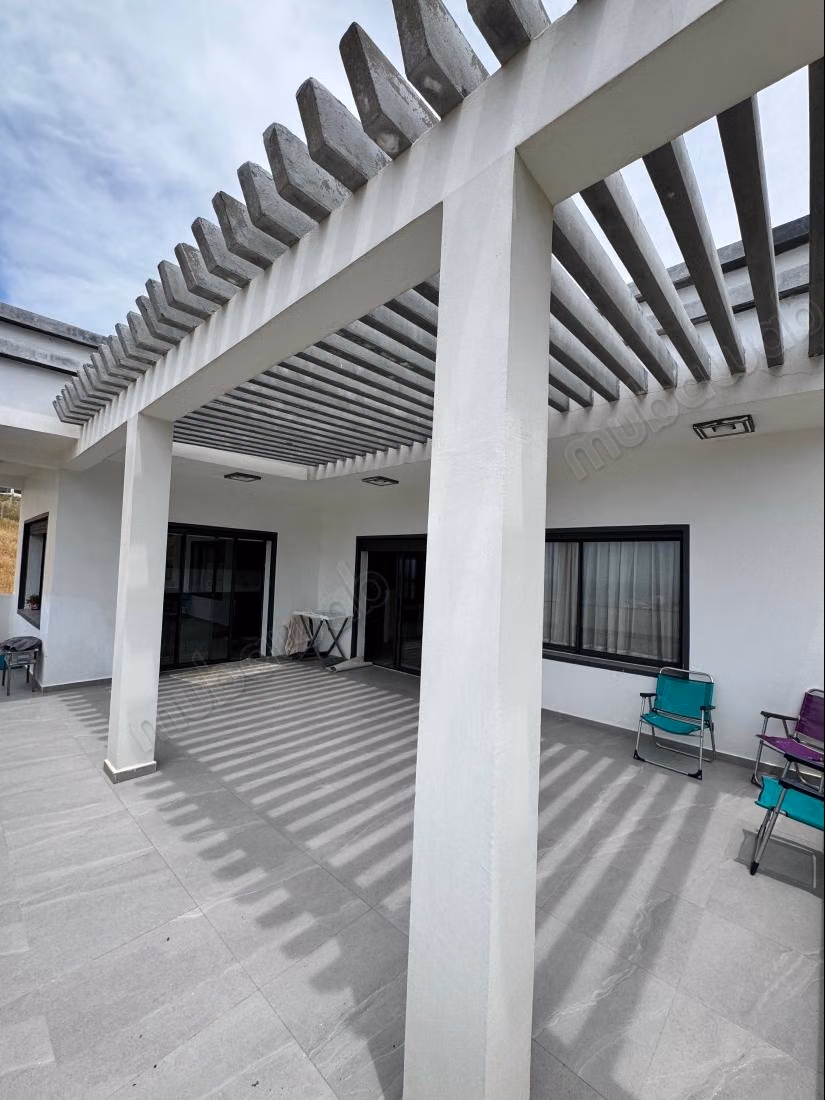 Viila meublée location longue durée vue sur mer sur diki zahara 
30min de tanger