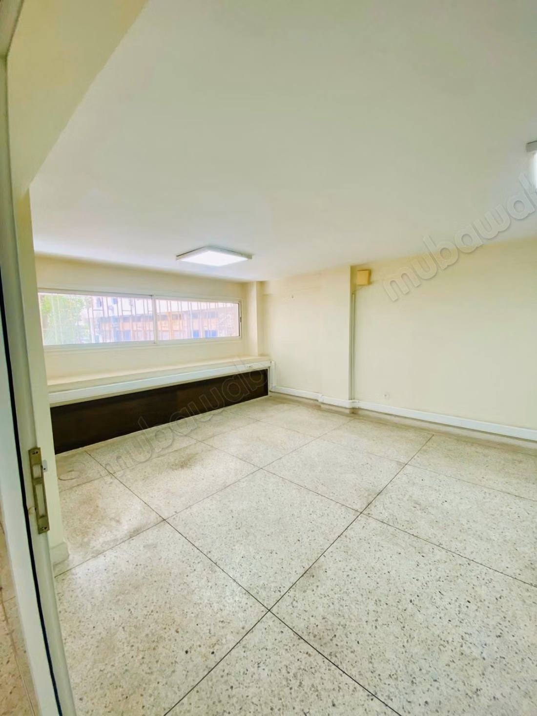 Local commercial à vendre cil 390m²