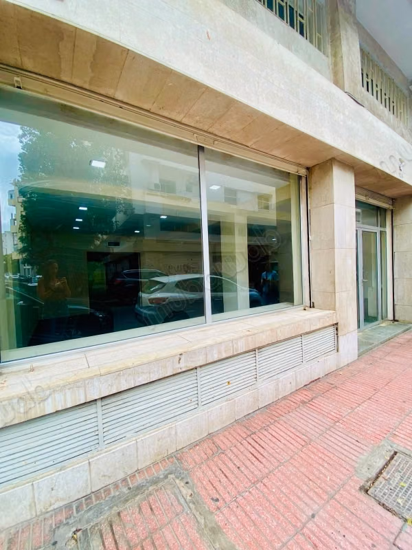 Local commercial à vendre cil 390m²