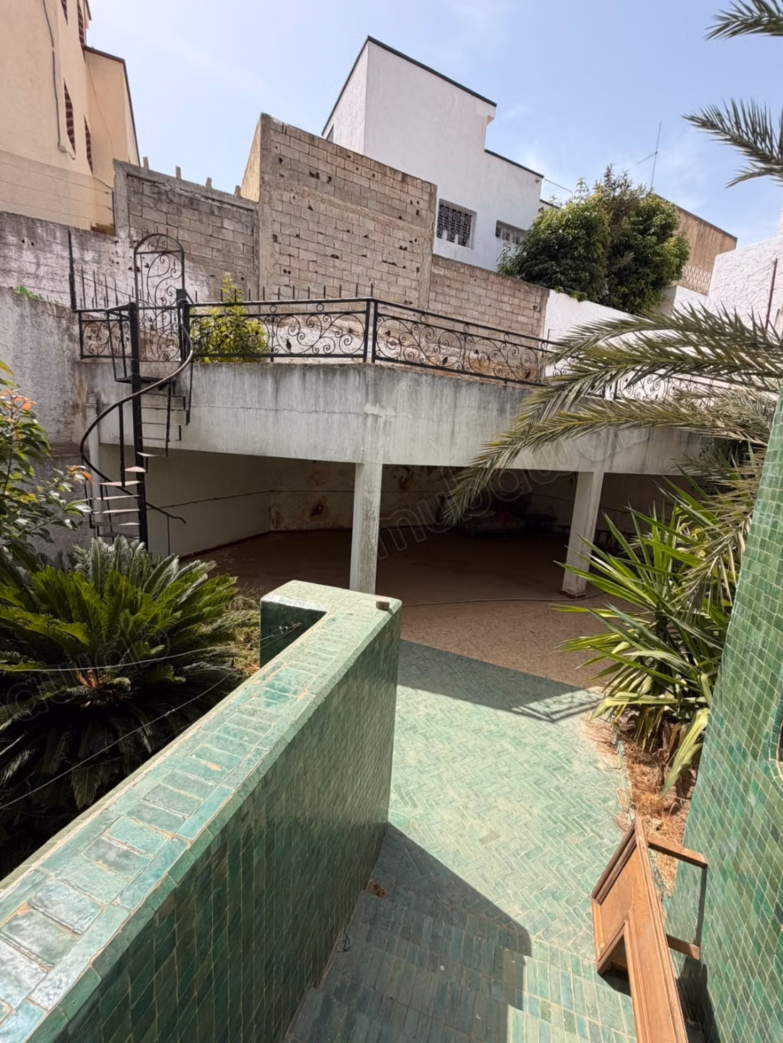 Villa / Hay Salam à Rénové