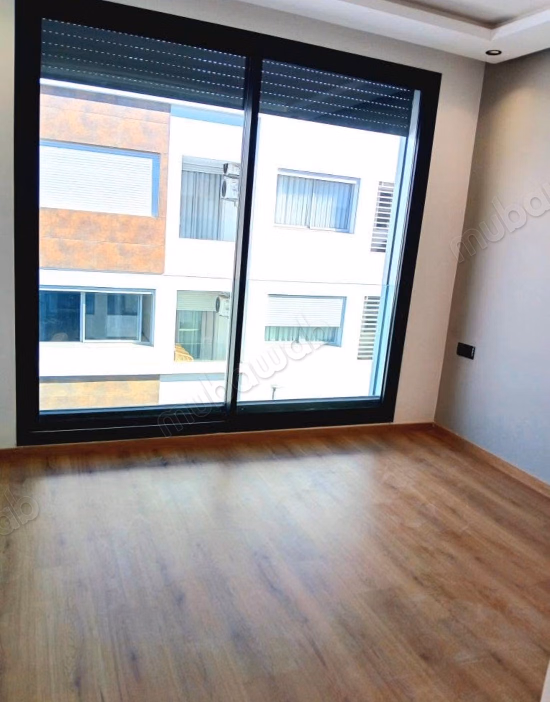 À louer appartement neuf à laya ct cf