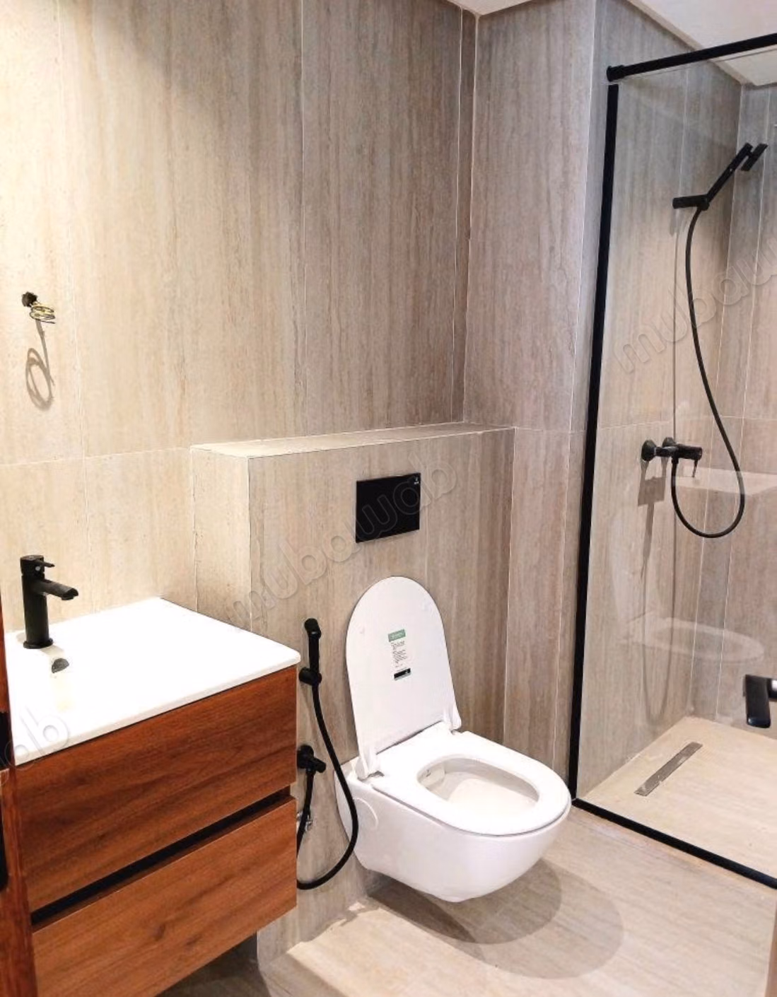À louer appartement neuf à laya ct cf